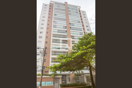 Apartamento para alugar com 151m², 2 quartos e 3 vagas Apartamento para alugar com 151m², 2 quartos e 3 vagasFachada