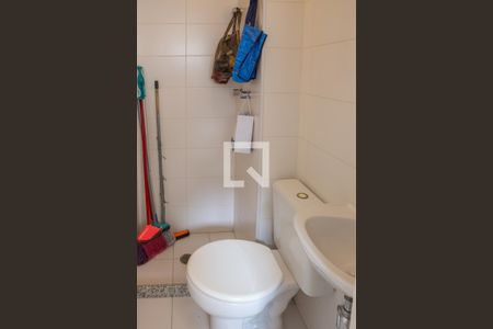 Apartamento para alugar com 151m², 2 quartos e 3 vagas Apartamento para alugar com 151m², 2 quartos e 3 vagasBanheiro de Serviço