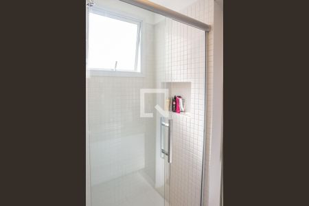 Apartamento para alugar com 151m², 2 quartos e 3 vagas Apartamento para alugar com 151m², 2 quartos e 3 vagasBanheiro da Suíte 2