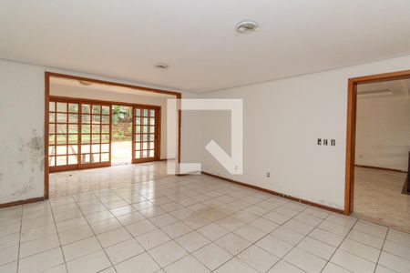 Casa à venda com 332m², 4 quartos e 3 vagasCozinha