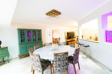 Sala de Jantar de casa de condomínio à venda com 4 quartos, 300m² em Parque dos Principes, São Paulo