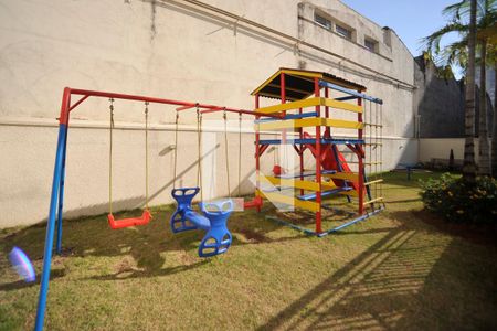 Apartamento para alugar com 64m², 2 quartos e 2 vagasÁrea Comum - Playground