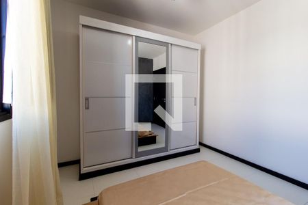 Quarto de kitnet/studio para alugar com 1 quarto, 40m² em Centro, Curitiba