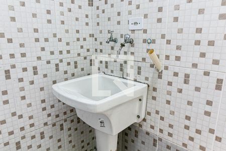 Casa de condomínio para alugar com 120m², 3 quartos e 2 vagasDetalhe da area de serviço