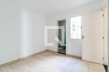 Casa de condomínio para alugar com 120m², 3 quartos e 2 vagasSuite