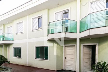 Casa de condomínio para alugar com 120m², 3 quartos e 2 vagasFachada da Casa