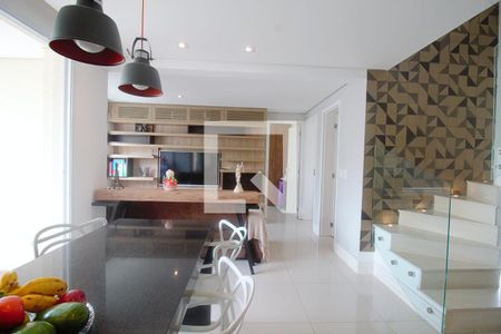 Apartamento à venda com 150m², 2 quartos e 2 vagas Apartamento à venda com 150m², 2 quartos e 2 vagasSala