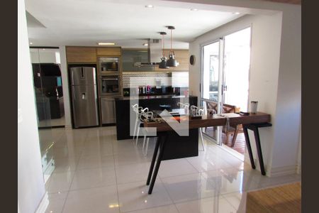 Apartamento à venda com 150m², 2 quartos e 2 vagasSala