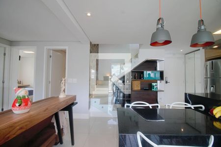 Apartamento à venda com 150m², 2 quartos e 2 vagas Apartamento à venda com 150m², 2 quartos e 2 vagasSala