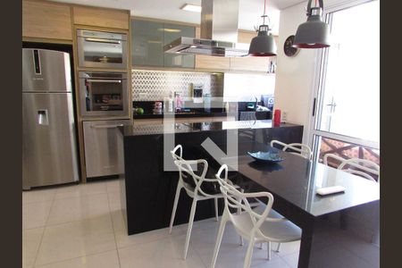 Sala/Cozinha de apartamento para alugar com 2 quartos, 150m² em Jardim Ampliação, São Paulo