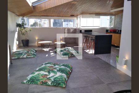 Apartamento à venda com 150m², 2 quartos e 2 vagas Apartamento à venda com 150m², 2 quartos e 2 vagasCobertura