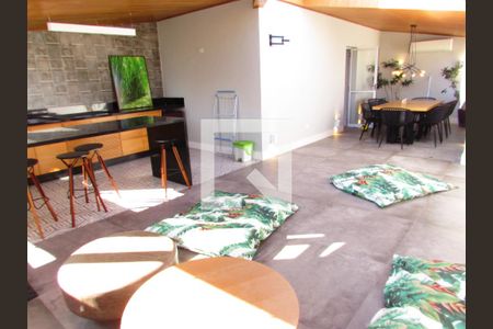 Apartamento à venda com 150m², 2 quartos e 2 vagasCobertura