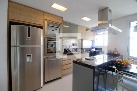 Apartamento à venda com 150m², 2 quartos e 2 vagas Apartamento à venda com 150m², 2 quartos e 2 vagasCozinha