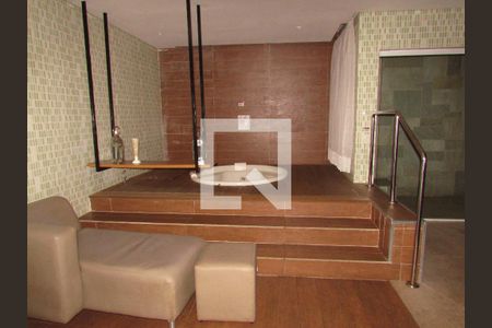 Apartamento à venda com 150m², 2 quartos e 2 vagasJacuzzi