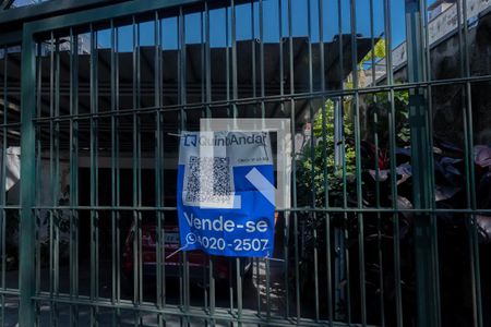 Casa à venda com 400m², 5 quartos e 4 vagas Casa à venda com 400m², 5 quartos e 4 vagasplaquinha instalada imóvel