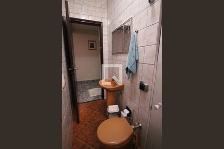 Casa à venda com 276m², 3 quartos e 2 vagasBanheiro