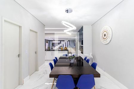 Casa à venda com 250m², 4 quartos e 2 vagasCozinha