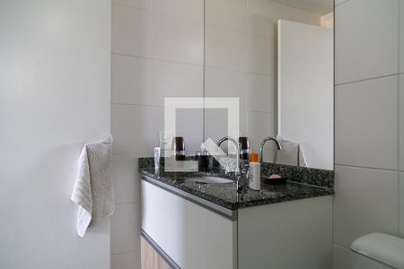 Apartamento à venda com 73m², 2 quartos e 1 vagaBanheiro da Suíte