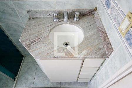 Apartamento à venda com 74m², 3 quartos e 1 vagaBanheiro