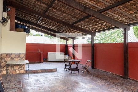 Apartamento para alugar com 45m², 2 quartos e 1 vaga Apartamento para alugar com 45m², 2 quartos e 1 vagaÁrea comum - Salão de festas