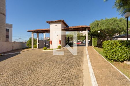 Apartamento para alugar com 46m², 2 quartos e 1 vagaFachada e portaria