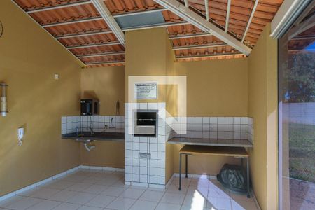 Apartamento para alugar com 46m², 2 quartos e 1 vagaÁrea comum - Churrasqueira