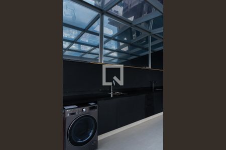 Apartamento à venda com 75m², 1 quarto e 1 vagaSacada