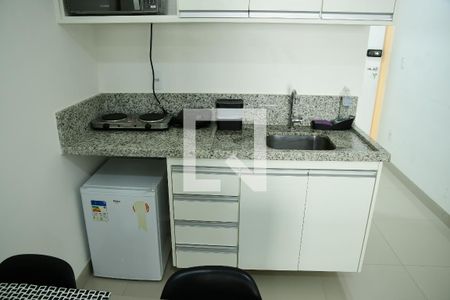 Cozinha de kitnet/studio para alugar com 1 quarto, 30m² em Granja Viana, Cotia