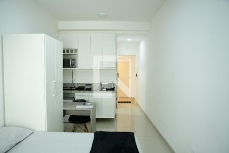 Quarto/Cozinha de kitnet/studio para alugar com 1 quarto, 30m² em Granja Viana, Cotia