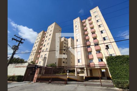 Apartamento para alugar com 67m², 3 quartos e 1 vaga Apartamento para alugar com 67m², 3 quartos e 1 vagaFachada