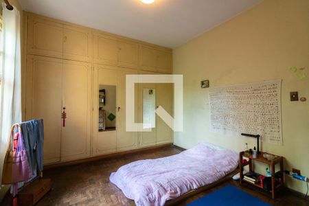 Casa à venda com 338m², 4 quartos e 2 vagasQuarto 1 