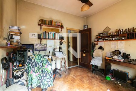 Casa à venda com 338m², 4 quartos e 2 vagasQuarto 2