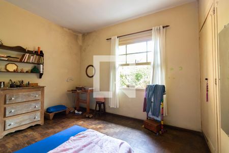 Casa à venda com 338m², 4 quartos e 2 vagasQuarto 1 