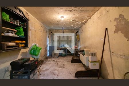 Casa à venda com 338m², 4 quartos e 2 vagasGaragem