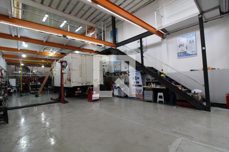 Casa para alugar com 300m², 3 quartos e 10 vagasGARAGEM