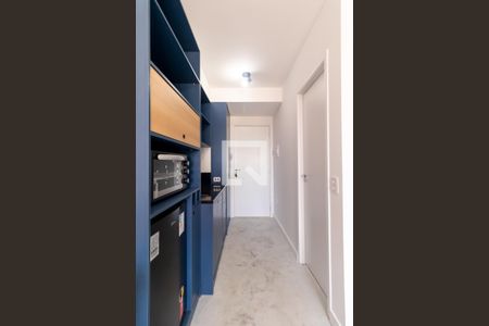 Cozinha de apartamento para alugar com 1 quarto, 30m² em Pinheiros, São Paulo