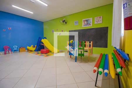 Apartamento à venda com 48m², 2 quartos e 1 vaga Apartamento à venda com 48m², 2 quartos e 1 vagaÁrea comum - Brinquedoteca