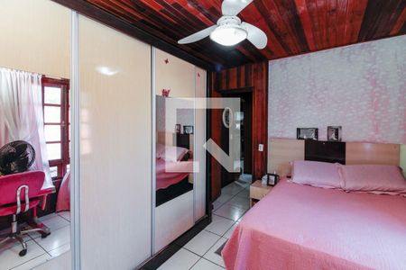 Casa à venda com 200m², 3 quartos e 2 vagas Casa à venda com 200m², 3 quartos e 2 vagasQuarto 2