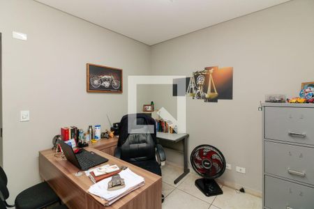 Casa à venda com 200m², 3 quartos e 2 vagas Casa à venda com 200m², 3 quartos e 2 vagasQuarto 6