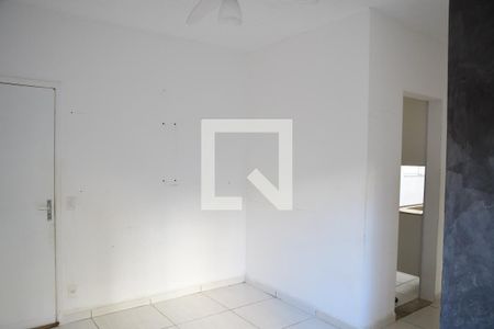 Sala de apartamento para alugar com 2 quartos, 45m² em Jardim Petropolis, Cotia