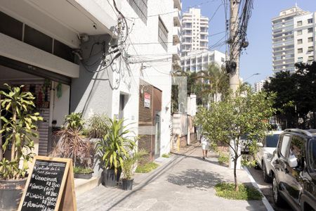 Apartamento à venda com 61m², 1 quarto e sem vagaVista da Rua