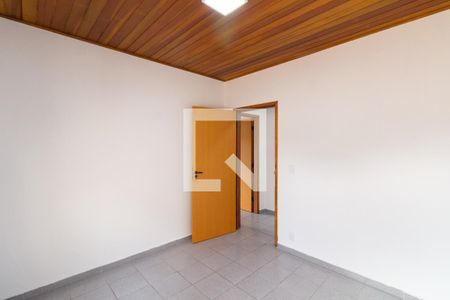 Quarto 2 de casa para alugar com 2 quartos, 70m² em Rio Pequeno, São Paulo