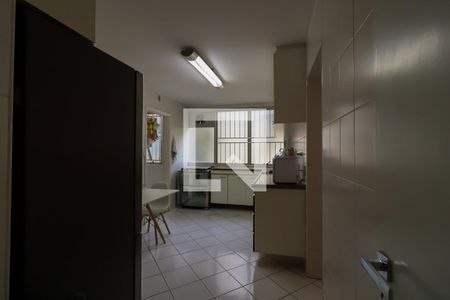 Apartamento à venda com 160m², 3 quartos e 3 vagas Apartamento à venda com 160m², 3 quartos e 3 vagasCozinha