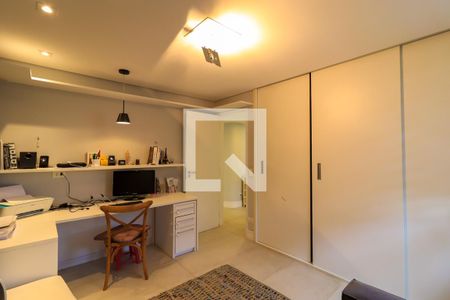 Apartamento à venda com 160m², 3 quartos e 3 vagas Apartamento à venda com 160m², 3 quartos e 3 vagasQuarto 2