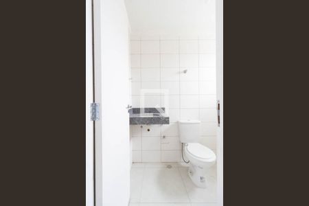 Banheiro de apartamento para alugar com 1 quarto, 40m² em Vila Gustavo, São Paulo