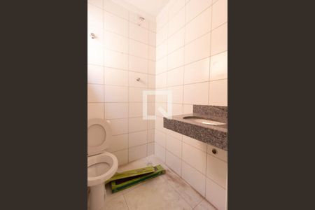 Banheiro de apartamento para alugar com 1 quarto, 40m² em Vila Gustavo, São Paulo