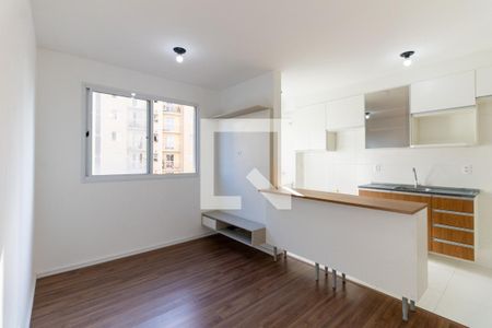Sala  de apartamento para alugar com 2 quartos, 42m² em Jardim São Savério, São Paulo