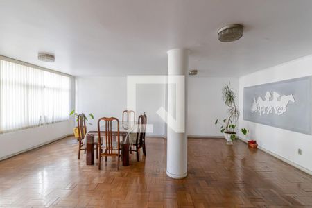 Apartamento à venda com 111m², 2 quartos e sem vagaHall Social 