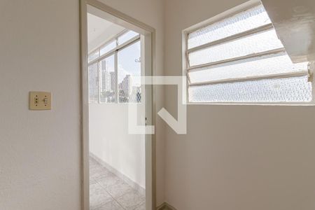 Apartamento à venda com 111m², 2 quartos e sem vagaQuarto de Serviço