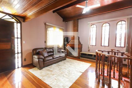 Sala de casa à venda com 4 quartos, 350m² em Vila Santa Maria, São Paulo